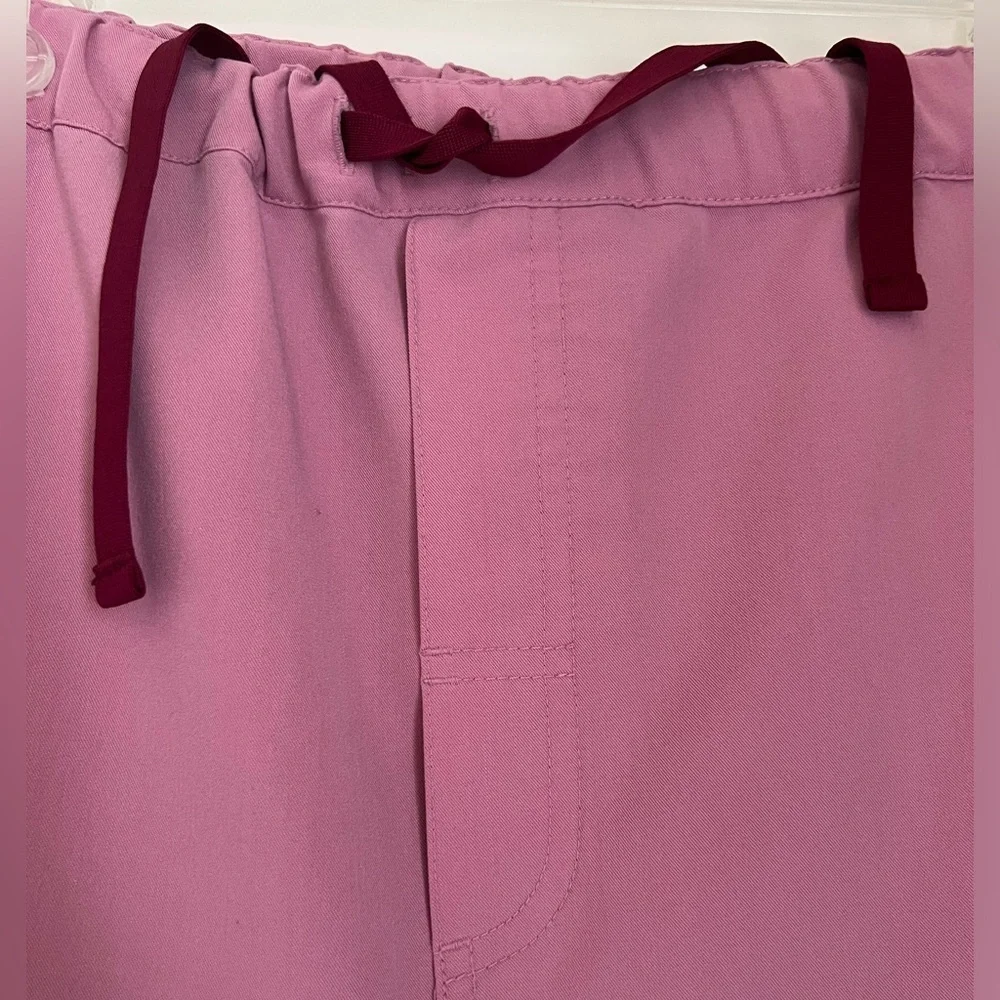 Fig Technical Collection scrub bottom in men’s size XXL. EUC